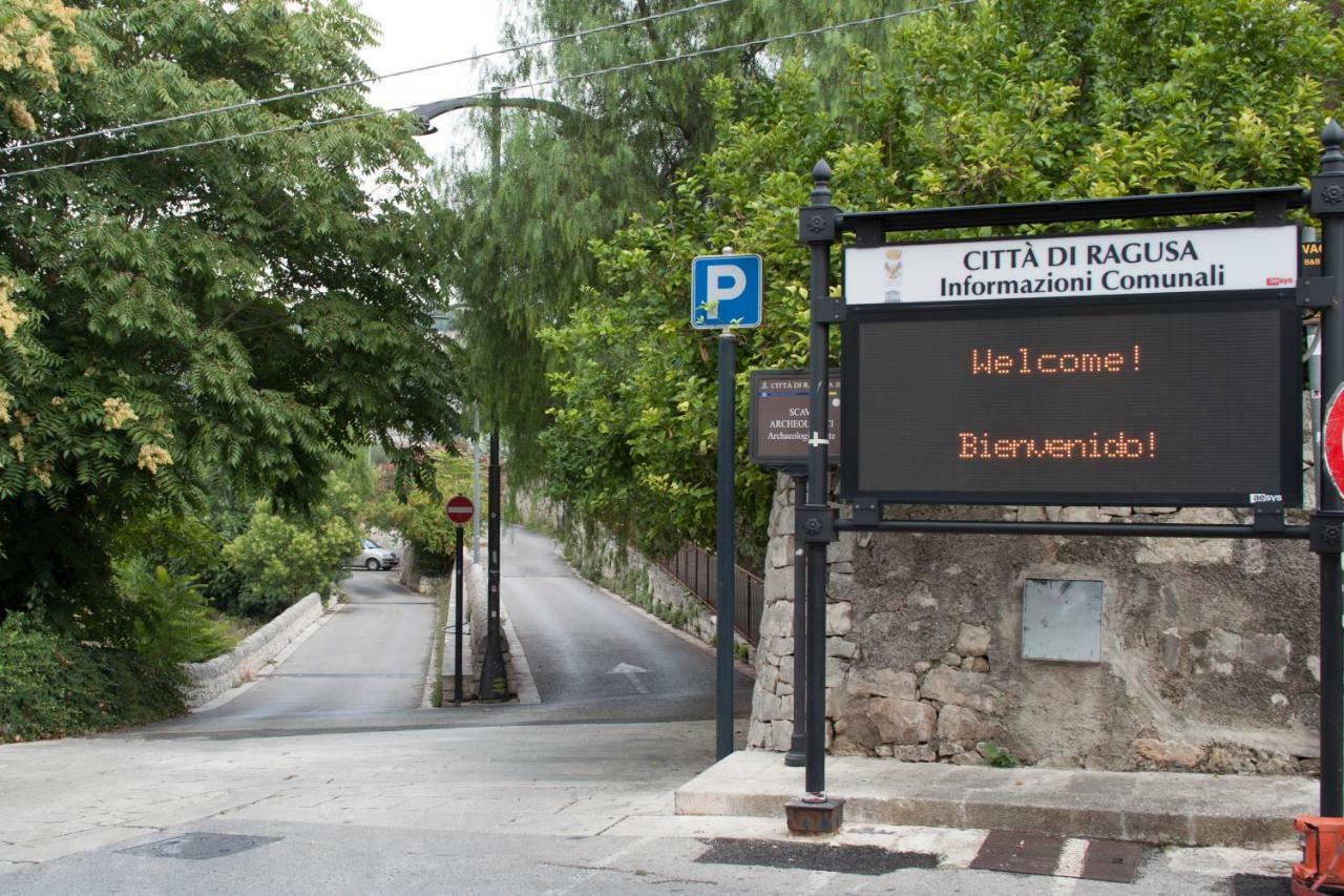 Aristogatti Hotell Ragusa Eksteriør bilde